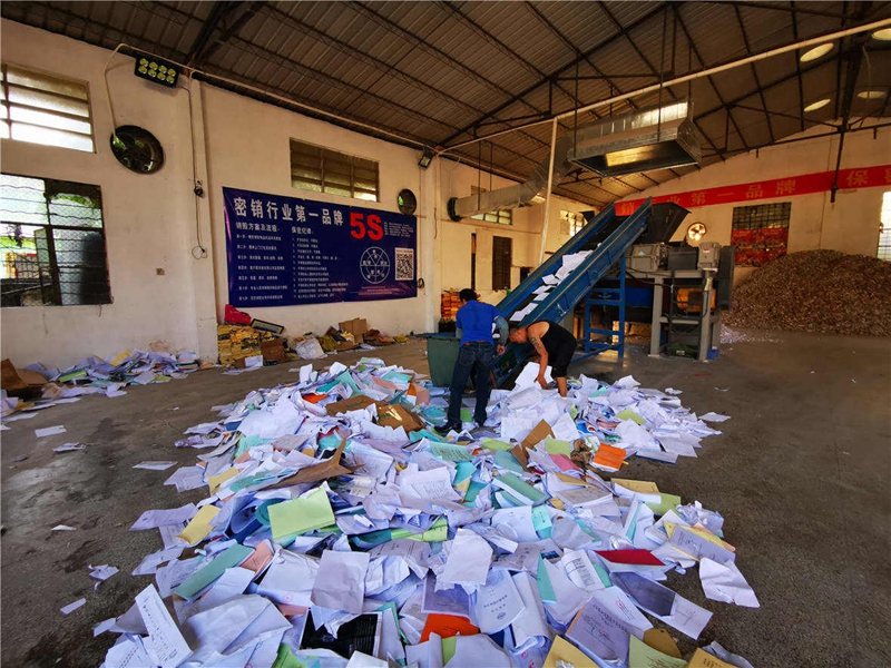 �n���N������