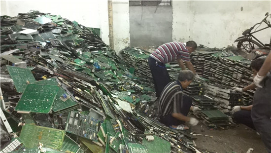 ������X����